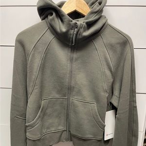 Lululemon full zip scuba XS/S NWT